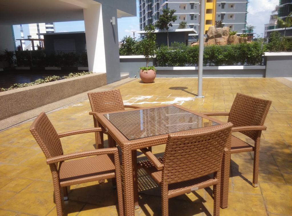Vista Alam Studio Units - Pool, Food Court Shah Alam Exterior photo