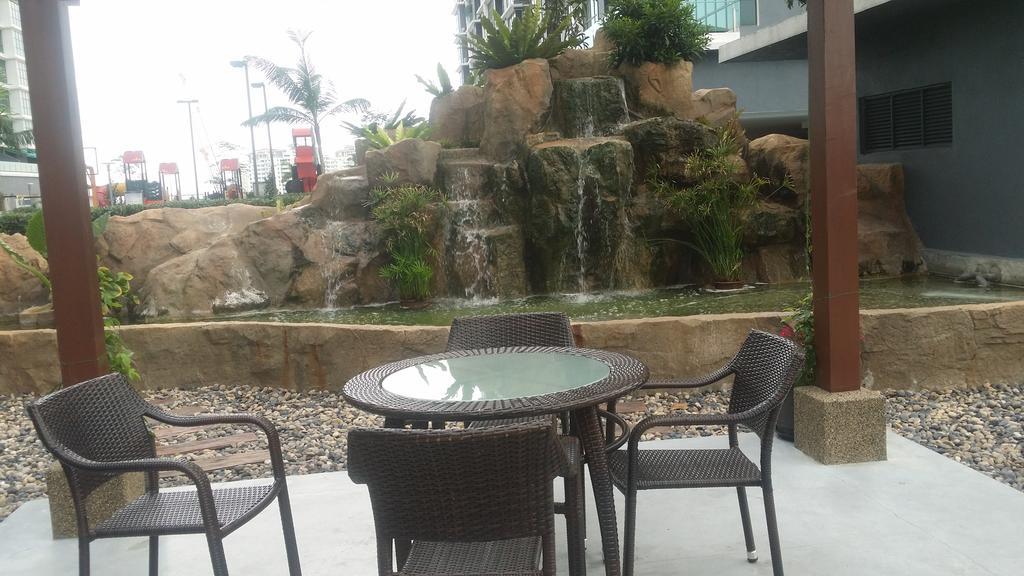 Vista Alam Studio Units - Pool, Food Court Shah Alam Exterior photo
